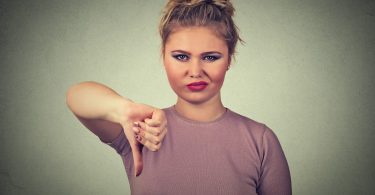 Handling negative reviews - how to respond to negative feedback from a customer